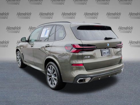 Used 2025 BMW X5 xDrive40i w/ Executive Package image 9