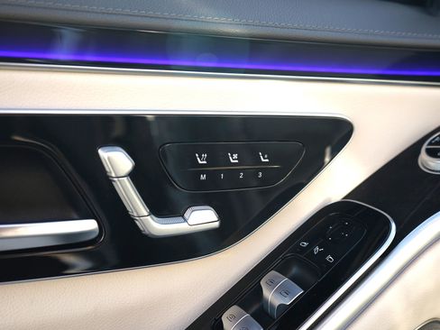 Used 2023 Mercedes-Benz S 500 4MATIC image 12