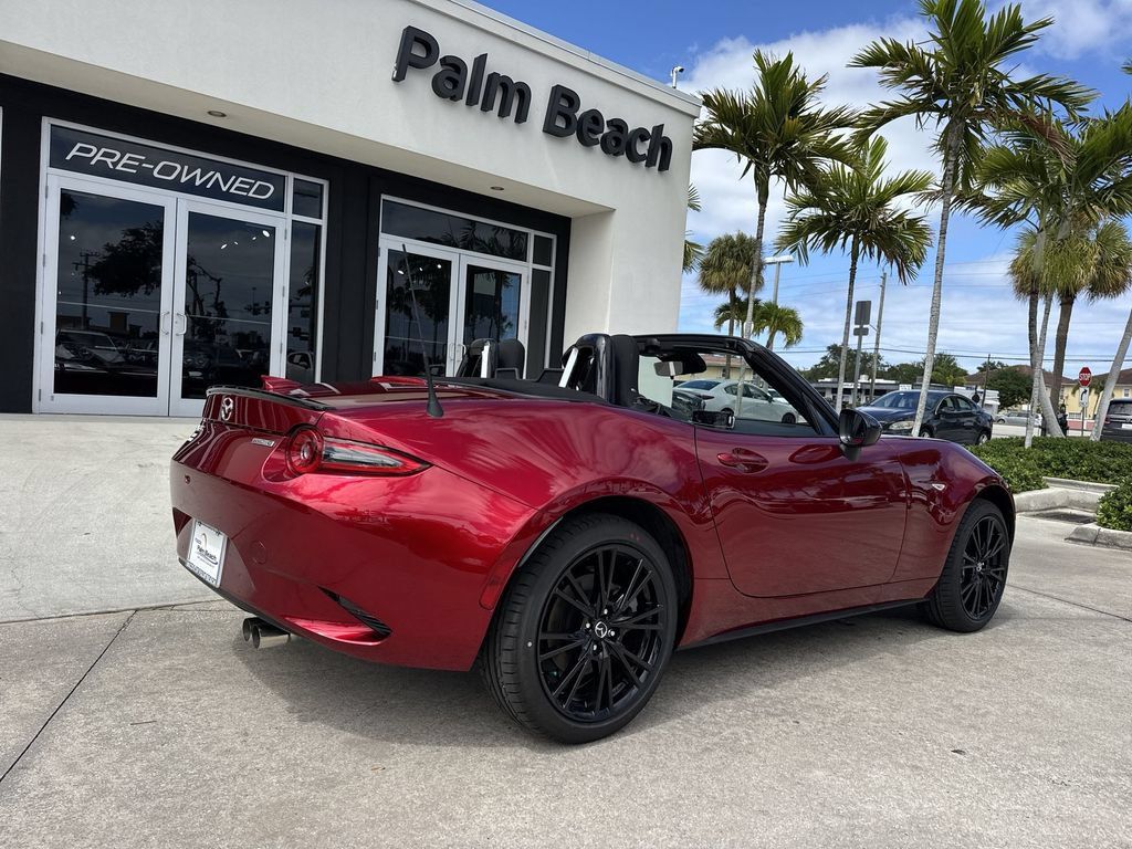 New 2026 MAZDA MX-5 Miata Club w/ Interior Package RWD image 24
