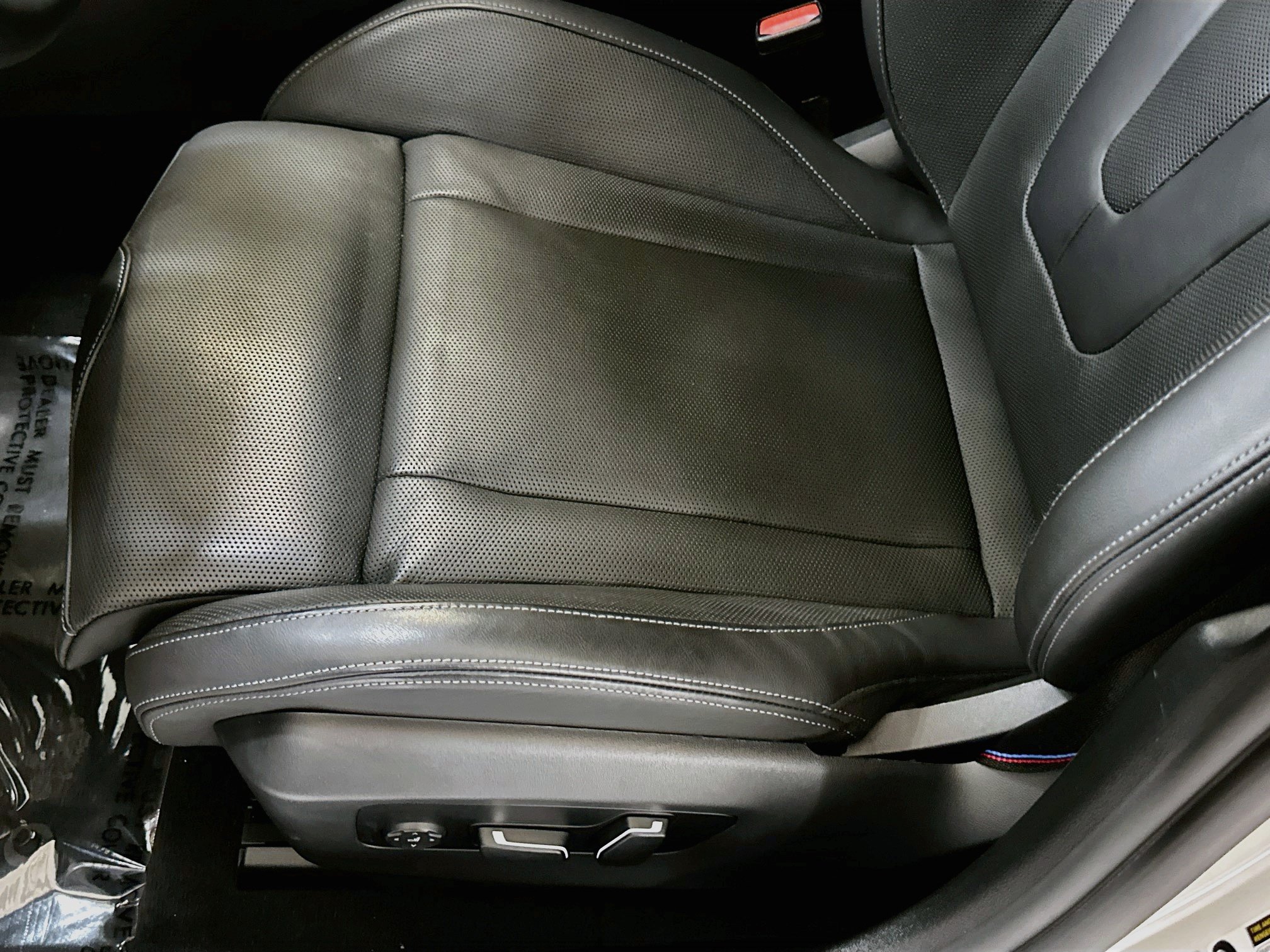Used 2025 BMW M5 w/ Carbon Package AWD/4WD image 19