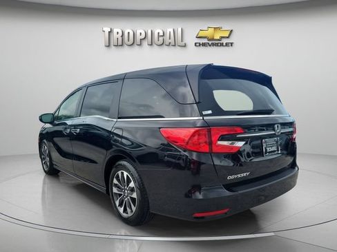 Used 2024 Honda Odyssey EX-L image 2