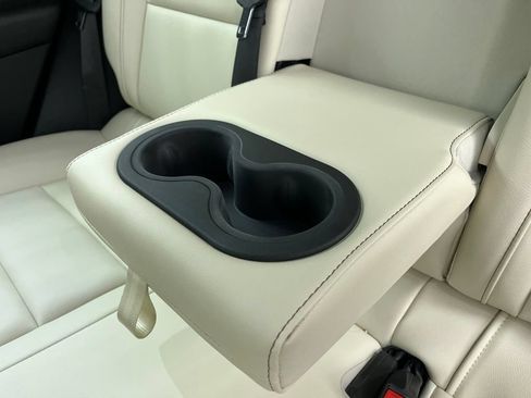 Used 2019 Cadillac XT4 Sport w/ Driver Awareness Package FWD image 22