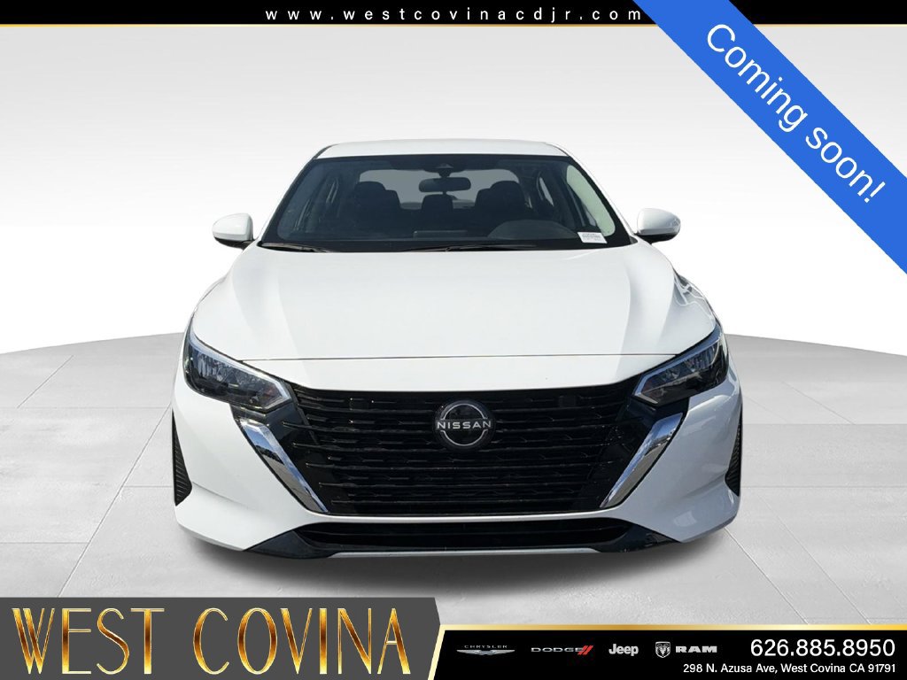 Used 2025 Nissan Sentra S FWD image 2