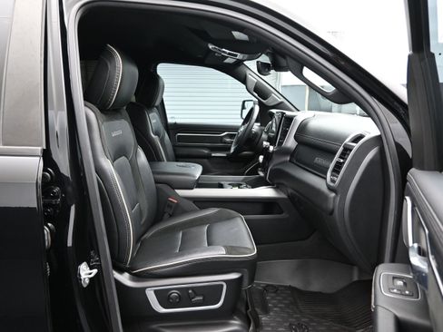 Used 2023 RAM 1500 Laramie AWD/4WD image 13
