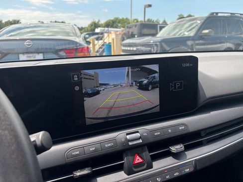 Used 2025 Kia K4 FWD image 22