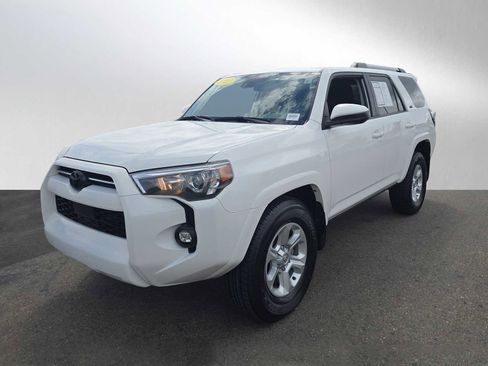 Used 2023 Toyota 4Runner SR5 image 3