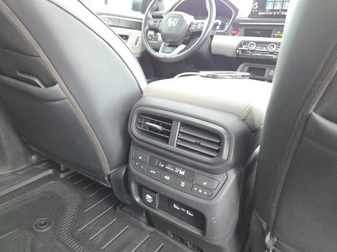 Certified 2023 Honda Pilot Elite image 28