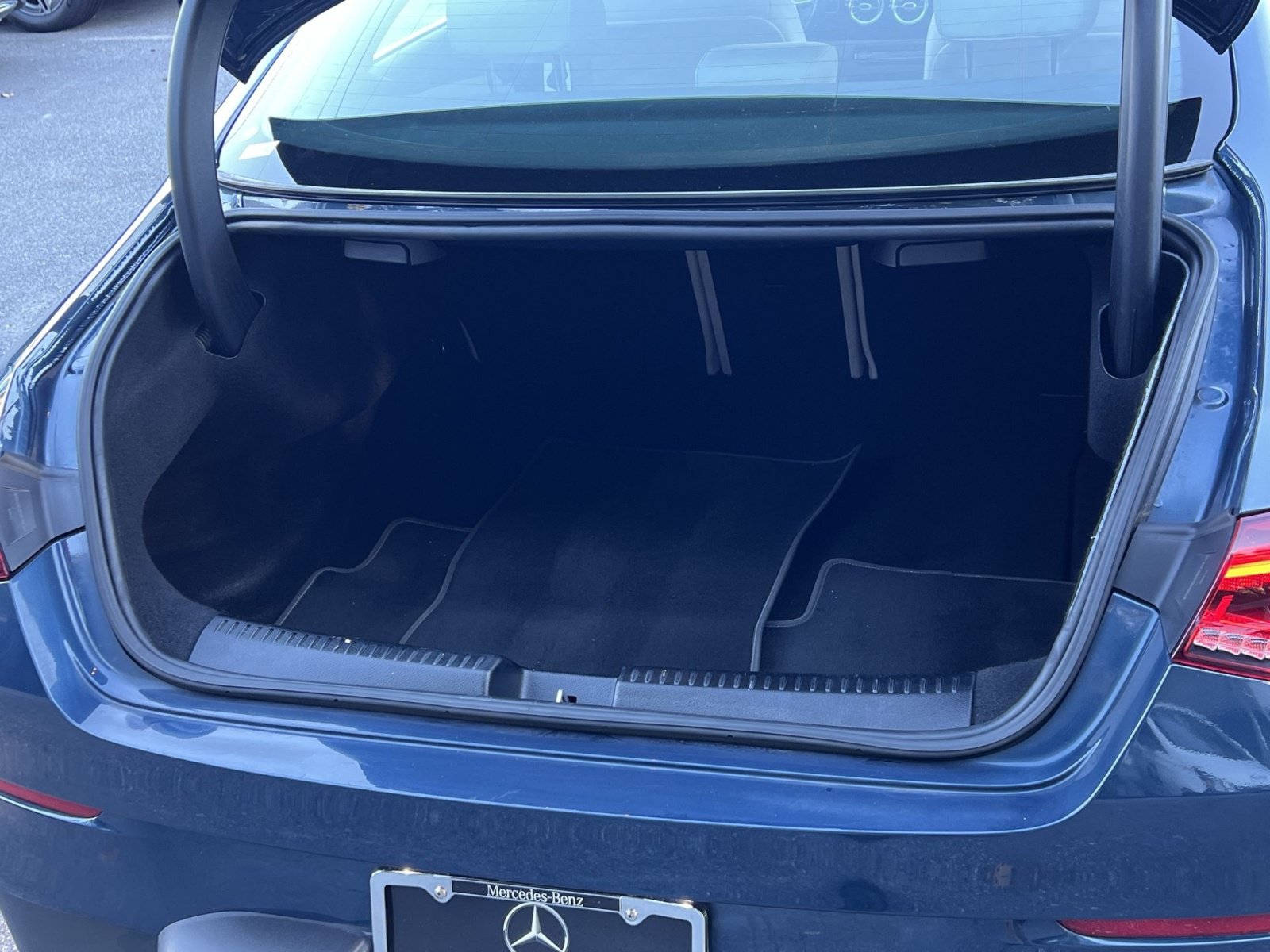 Used 2021 Mercedes-Benz CLA 250 image 31