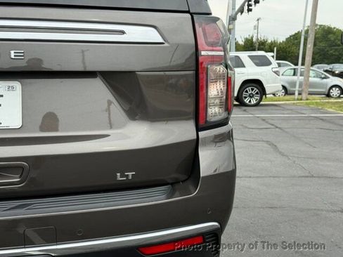 Used 2021 Chevrolet Tahoe LT w/ Signature Plus Package w/ LT Signature Package image 17