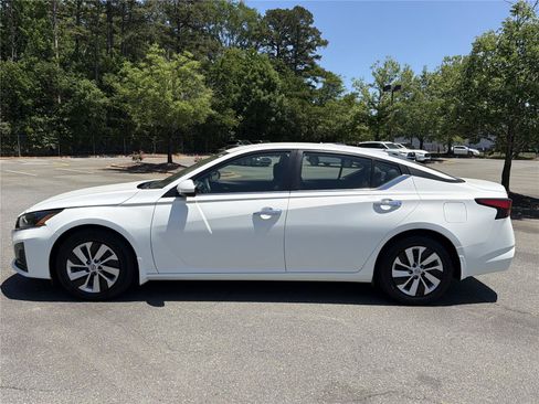 Used 2023 Nissan Altima 2.5 S FWD image 21