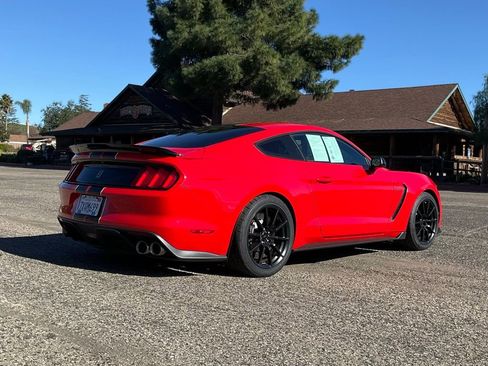 Used 2016 Ford Mustang Shelby GT350 image 5