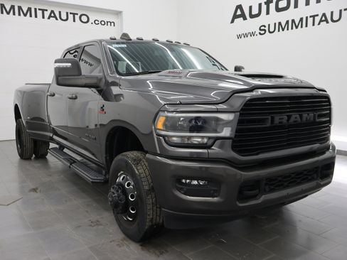 Used 2024 RAM 3500 Laramie w/ Night Edition AWD/4WD image 2
