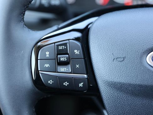 Used 2022 Ford Escape SE w/ Cold Weather Package image 37