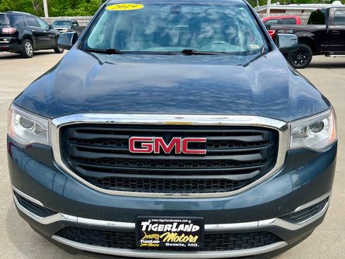 Used 2019 GMC Acadia SLE AWD/4WD image 2