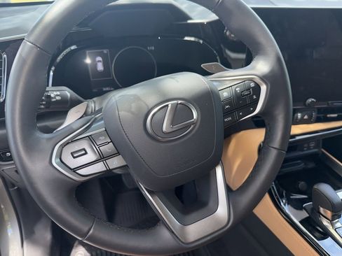 Used 2025 Lexus NX 250 FWD w/ Cold Area Package image 16