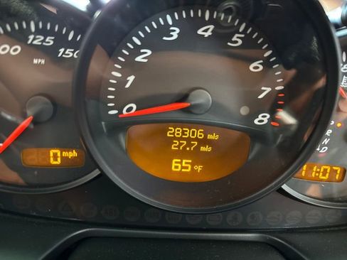 Used 2003 Porsche Boxster RWD image 23