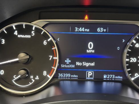 Used 2023 Nissan Altima 2.5 SV image 29