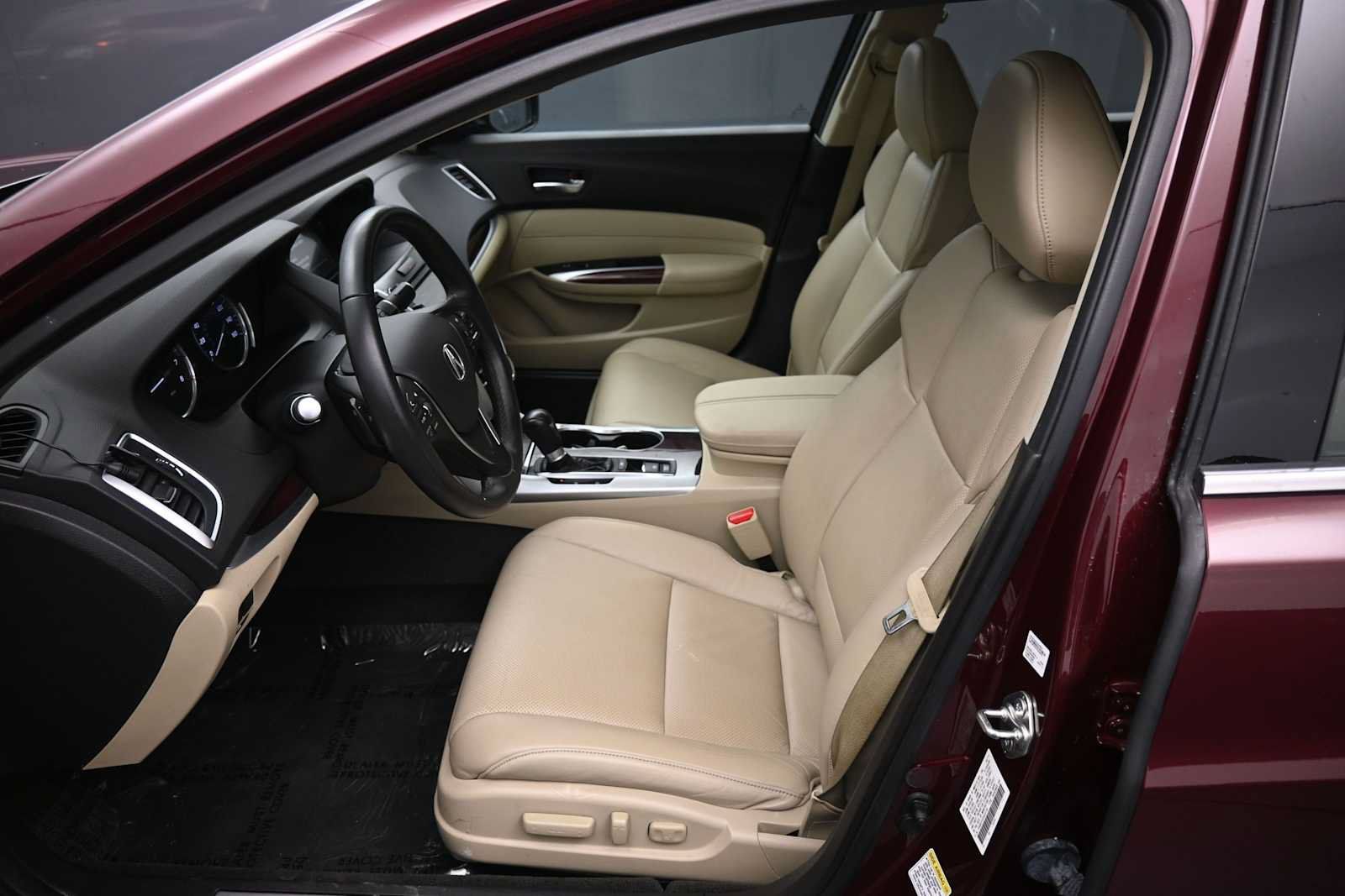 Used 2015 Acura TLX w/ Technology Package FWD image 19