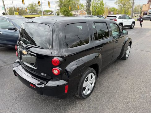 Used 2010 Chevrolet HHR LS FWD image 3
