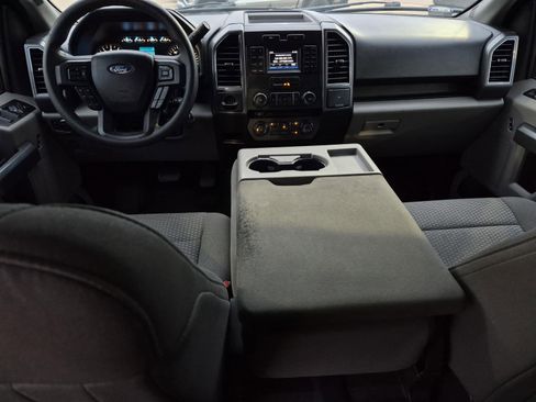 Used 2017 Ford F150 XLT RWD image 15