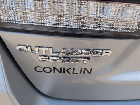 Used 2025 Mitsubishi Outlander Sport SE AWD/4WD image 19