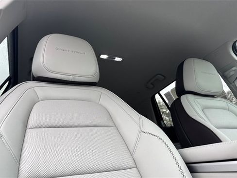 New 2026 GMC Terrain Denali w/ LPO, Floor Liner Package image 19