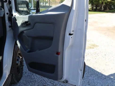 Used 2018 Ford Transit 350 156 DRW w/ Exterior Upgrade Package image 20