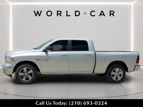 Used 2016 RAM 1500 Lone Star AWD/4WD image 6
