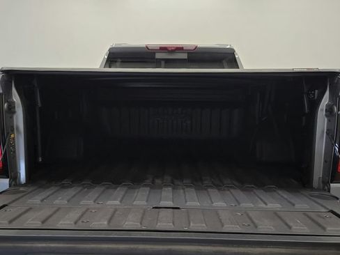 Used 2024 GMC Sierra 1500 AT4 w/ Technology Package AWD/4WD image 34