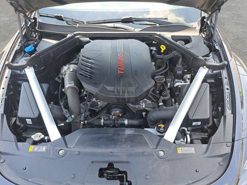 Used 2020 Kia Stinger GT1 AWD/4WD image 29
