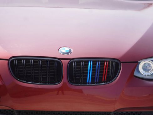 Used 2011 BMW 335i 335i Convertible 2D image 13