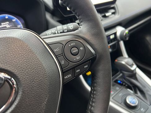 Used 2023 Toyota RAV4 XSE image 18