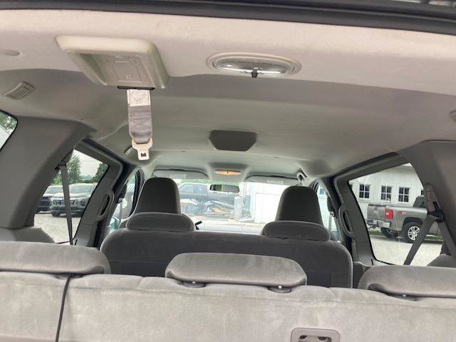 Used 2004 Ford Freestar SE FWD image 23