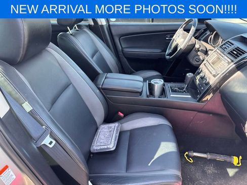 Used 2011 MAZDA CX-9 Touring w/ Moonroof & Bose Audio Pkg AWD/4WD image 12