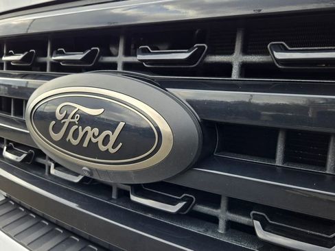 Used 2024 Ford F350 Lariat w/ Lariat Ultimate Package image 8