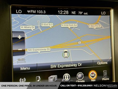 Used 2016 Jeep Grand Cherokee Limited RWD image 13