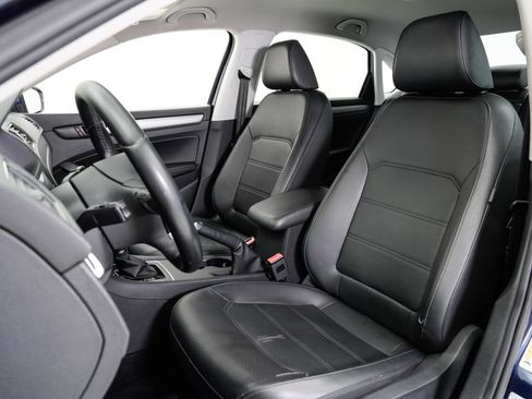 Used 2014 Volkswagen Passat 1.8T Wolfsburg Edition FWD image 5