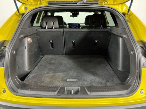 Used 2024 Chevrolet Trax RS w/ Driver Confidence Package FWD image 10