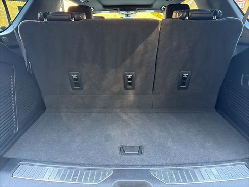 Used 2022 GMC Yukon AT4 w/ Max Trailering Package image 14