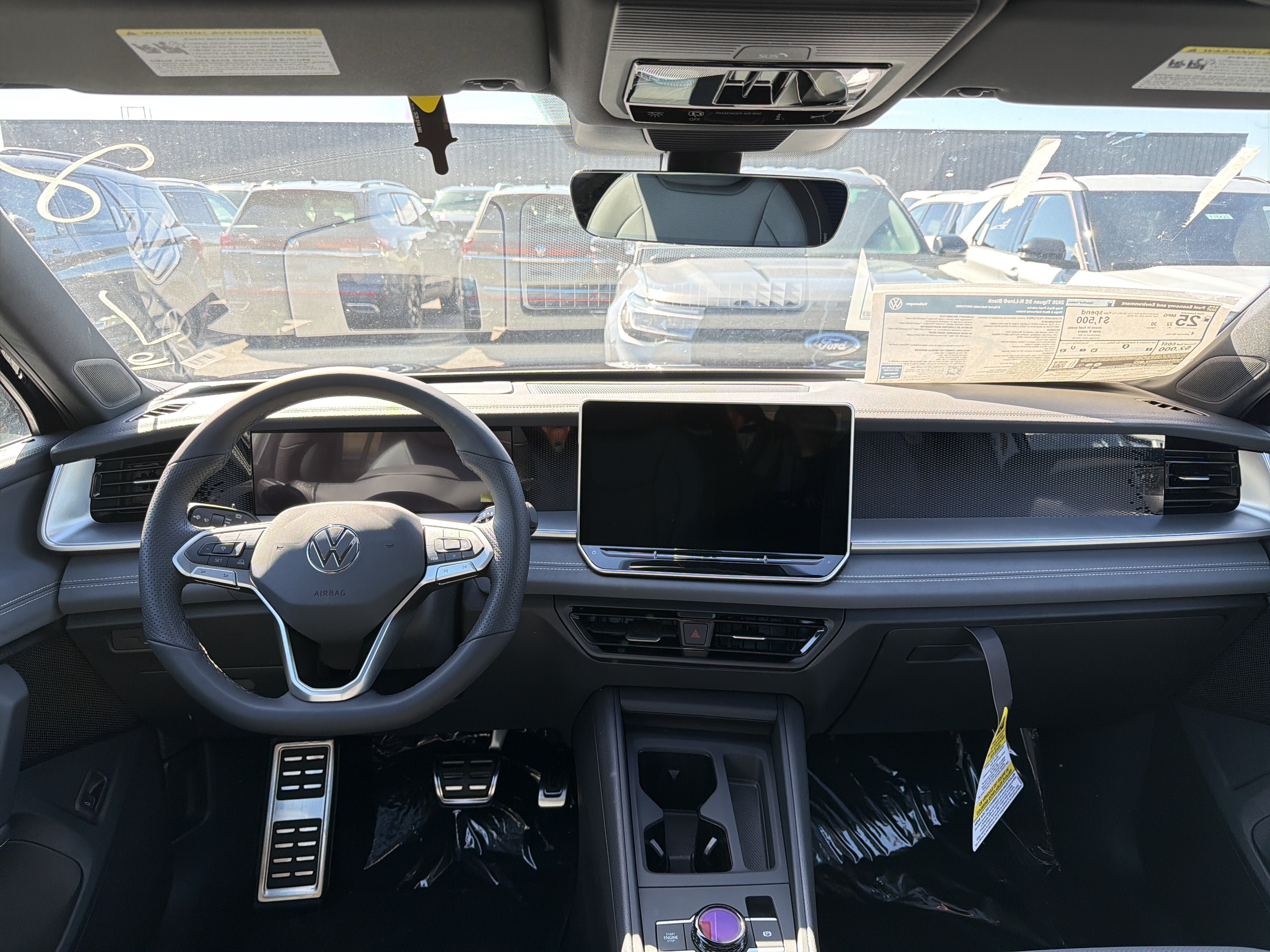 New 2026 Volkswagen Tiguan SE R-Line AWD/4WD image 12