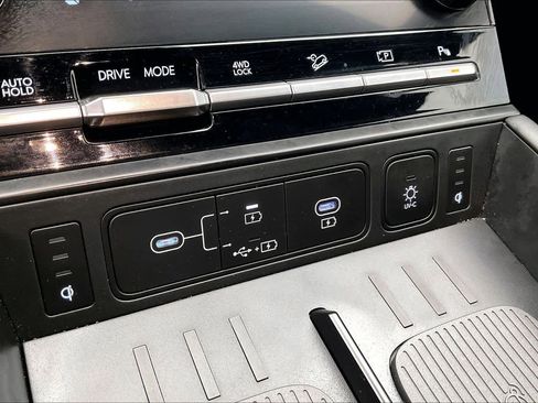 Used 2025 Hyundai Santa Fe Calligraphy image 33