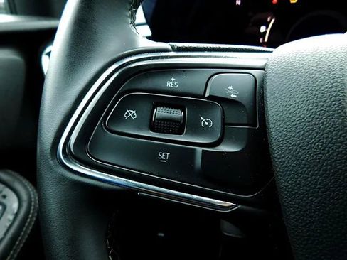 Used 2025 Buick Encore GX Preferred image 17