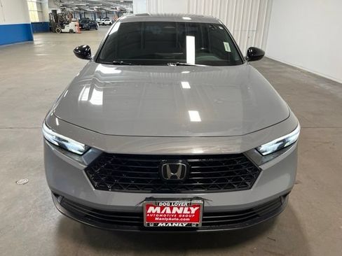 Used 2023 Honda Accord Sport image 8
