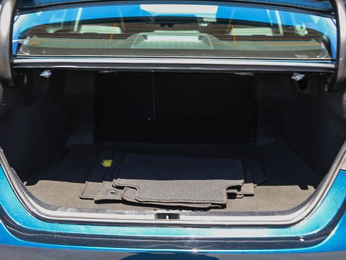 Used 2020 Toyota Camry SE w/ Carpet Mat Package FWD image 25