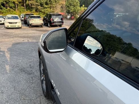 Used 2024 Rivian R1S Adventure image 11