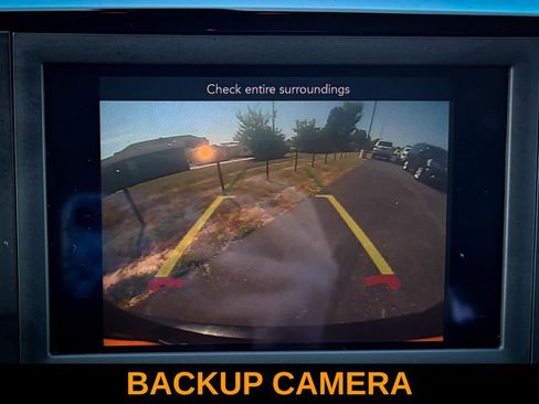 Used 2019 Chrysler Pacifica L FWD image 3