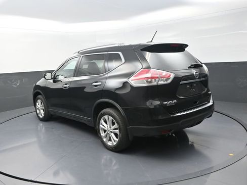 Used 2016 Nissan Rogue SV image 39
