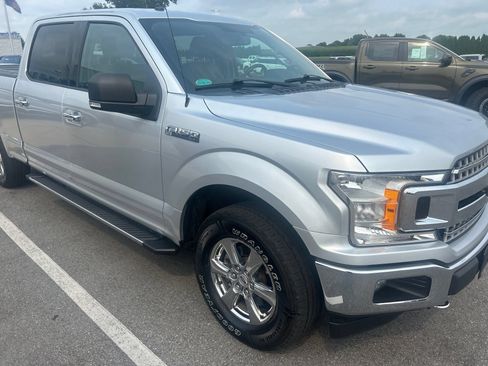 Used 2018 Ford F150 XLT w/ Equipment Group 302A Luxury AWD/4WD image 5