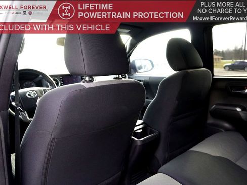 Used 2020 Toyota Tacoma SR5 image 28