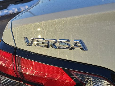 Certified 2025 Nissan Versa SV w/ Trunk Package image 30